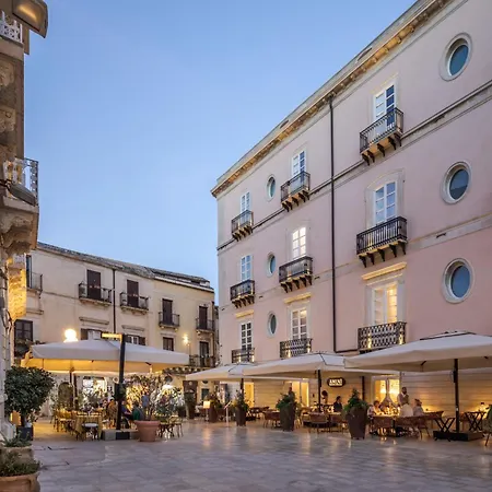 Roma Hotel